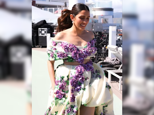 Shloka Ambani blossoms in a 3-D embellished lavender floral gown | The Times of India