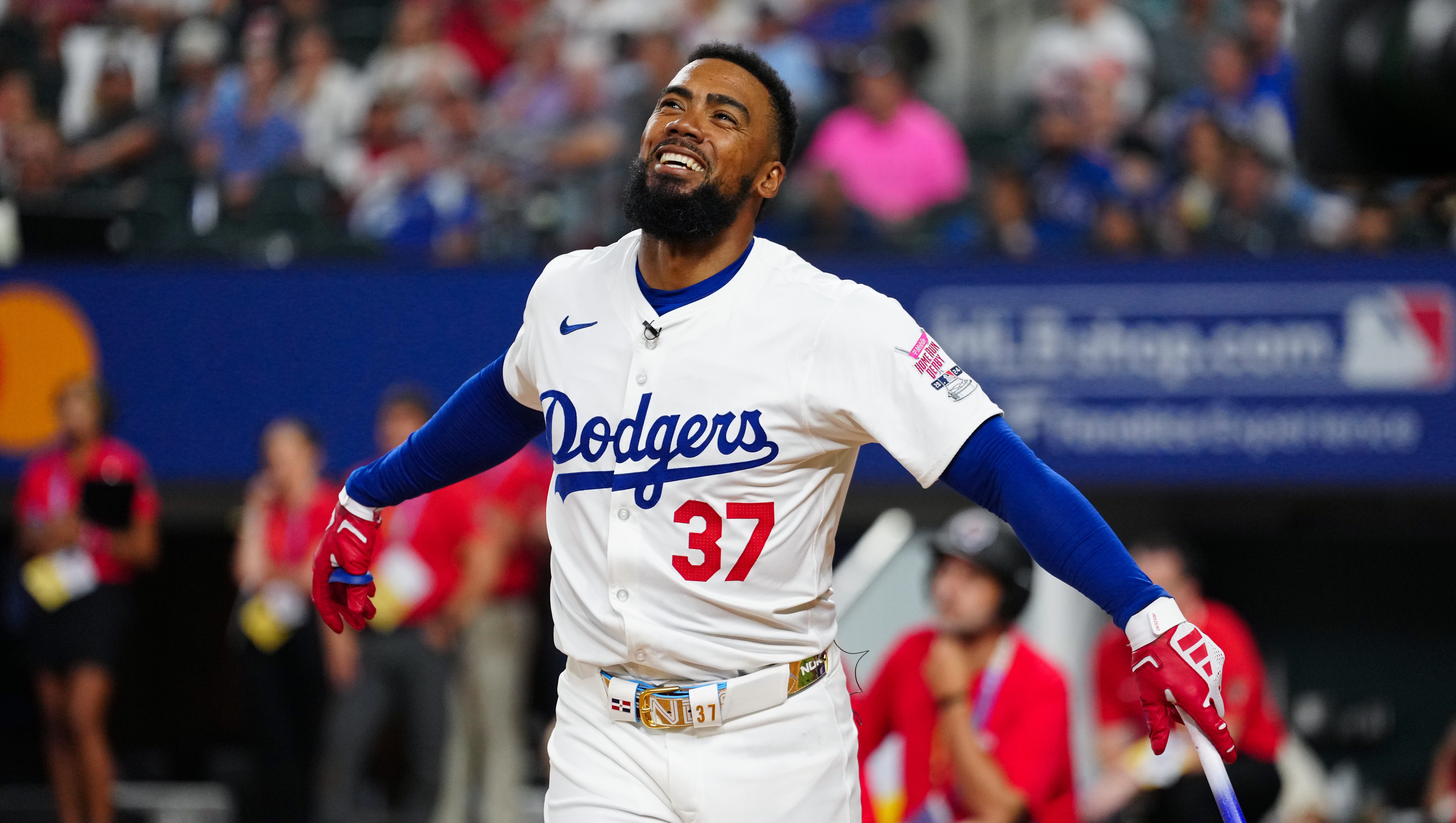 Teoscar Hernandez: 5 Things to Know About the First Dodger to Win the Home Run Derby