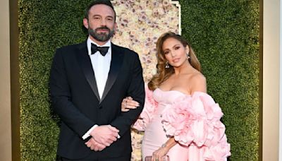 Ben Affleck Scolds Photographers Outside Beverly Hills Mansion He Shares With Jennifer Lopez: 'Don't Do That'