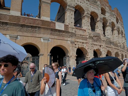 Ola de calor en Italia: temperaturas asfixiantes, sequía sin precedente y críticas al gobierno de Meloni