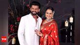 Sonakshi Sinha, Zaheer Iqbal engaged in 2022 proves this pic? - Times of India