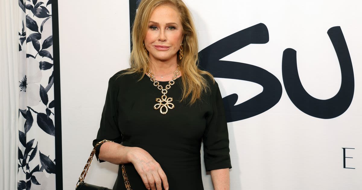 Kathy Hilton Almost Derailed a Fashion Show