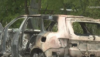 Getaway vehicle found torched after fatal shooting of Chicago postal worker
