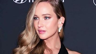 Jennifer Lawrence to headline sci-fi black comedy ‘Why Don’t You Love Me?’