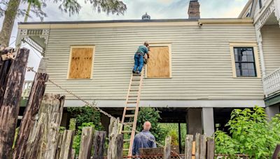 Louisiana Prepares for Hurricane Francine to Make Landfall