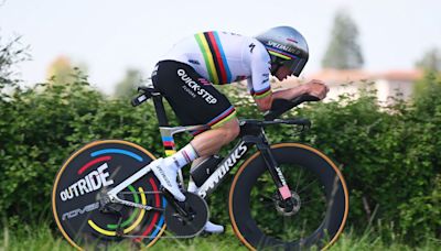 Critérium du Dauphiné: Remco Evenepoel sends message with solid win in stage 4 time trial and takes GC lead
