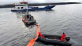 Armada activa operativo por derrame de combustible en Puerto Natales
