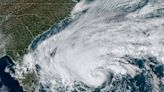 Tormenta tropical Nicole avanza hacia las Bahamas y Florida