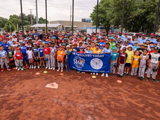 Royals hold baseball clinic at park where Jackie statue was stolen