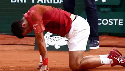 Sorpresa en Francia: Novak Djokovic se operó de su rodilla horas después de bajarse de Roland Garros