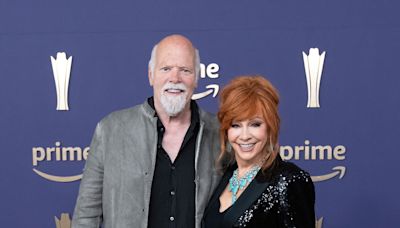 Rex Linn Says He and GF Reba McEntire Were ‘a Little Nervous’ About Working Together on ‘Happy’s Place’