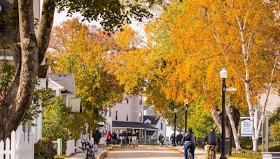 ...Island Is One of the Most Idyllic Places to Experience Fall in the U.S. — and It Has Kayak Foliage Tours and 70 Miles...