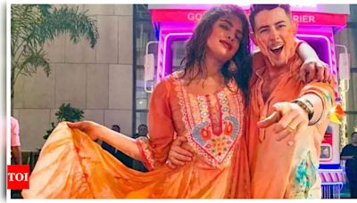 Throwback: When Priyanka Chopra and Nick Jonas celebrated holi with Isha Ambani | Hindi Movie News - Times of India