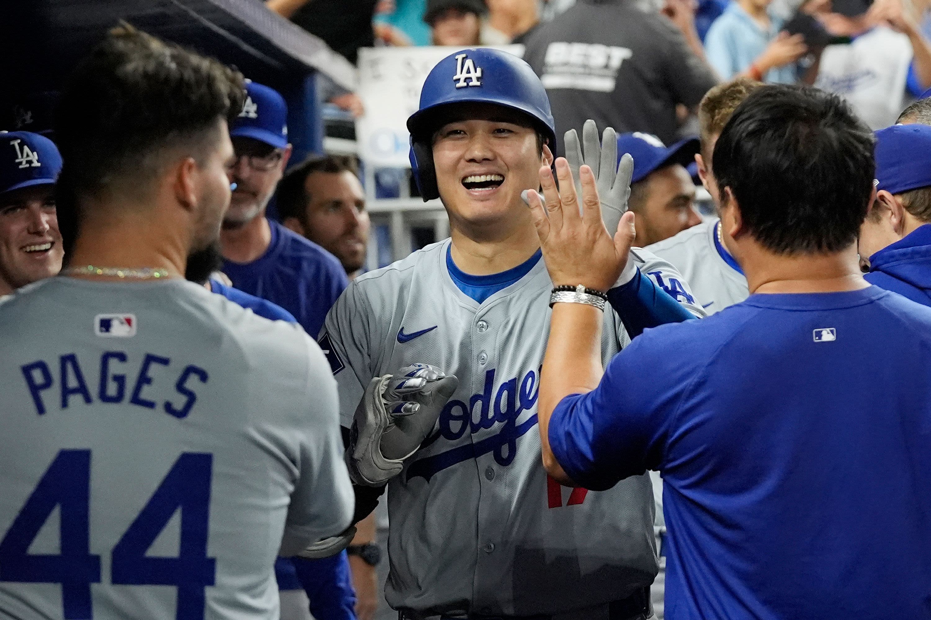 Los Angeles Dodgers’ Shohei Ohtani becomes first player to join 50/50 club - Boston News, Weather, Sports | WHDH 7News