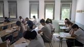 Más de 600 personas se inscriben en Córdoba para obtener el título de Graduado en ESO