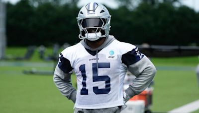 Ezekiel Elliott jersey number: Why Cowboys' RB is wearing No. 15, not 21, in second stint with Dallas | Sporting News Australia