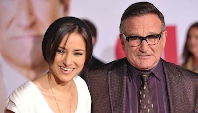 Robin Williams' Daughter Zelda Calls Out 'Completely False' Viral Post About Her Late Dad