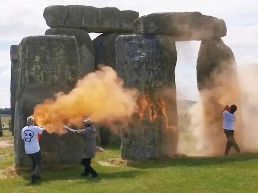 UK police arrest Just Stop Oil activists after UNESCO World Heritage Site Stonehenge defaced