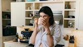 Alexandra Daddario Made A Striped Bump-Baring Shirt Look Like The Coolest Pregnancy Reveal Accessory