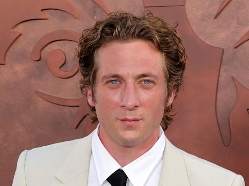 Jeremy Allen White hopes to do his own singing in Bruce Springsteen movie