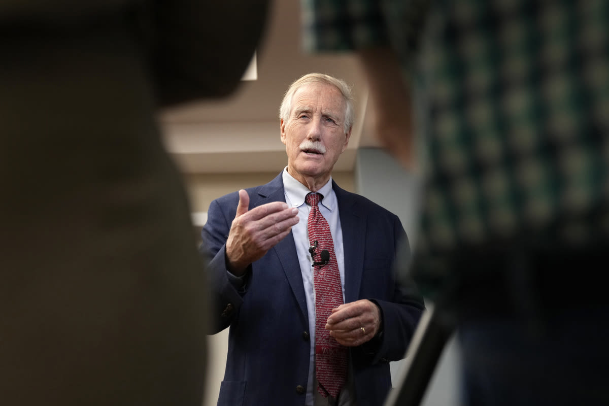 Angus King officially launches campaign for 3rd Senate term