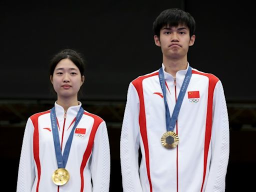 JO-2024: après le grand spectacle, les premières médailles d'or pour la Chine