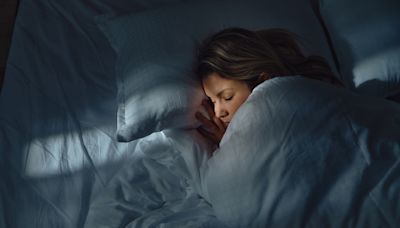 This Common Sleep Issue Could Be a Warning Sign of Heart Disease, According to Cardiologists