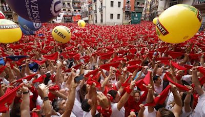 Arrancan los Sanfermines de 2024 con un multitudinario chupinazo