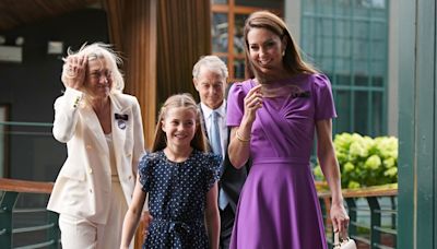 Kate Middleton reaparece radiante en Wimbledon con su hija Charlotte
