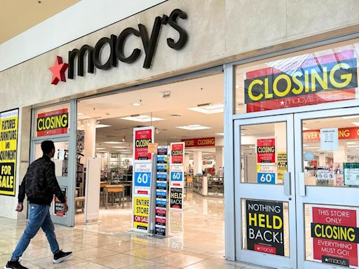 Macy’s Shutting Down 150 Locations Across America: Here’s Why