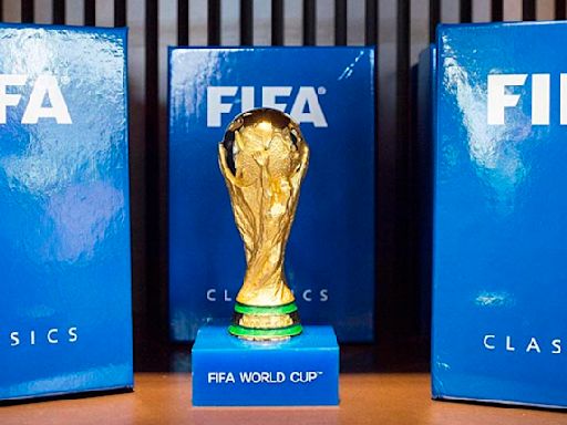 La FIFA festeja el 120 aniversario con un homenaje a un "grupo de soñadores" que fundó la organización