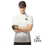 【Lynx Golf】男款吸溼排汗機能側開拉鍊造型半身千鳥紋印花短袖POLO衫/高爾夫球衫-白色