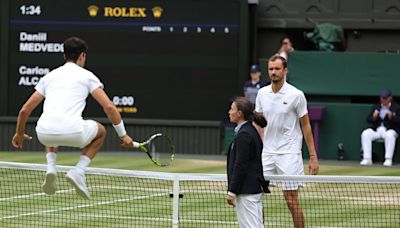 Wimbledon 2024 LIVE! Daniil Medvedev vs Carlos Alcaraz latest score and updates from Centre Court semi-final