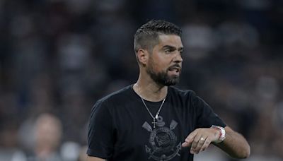 Corinthians traça planos e tem prioridade na janela de transferências