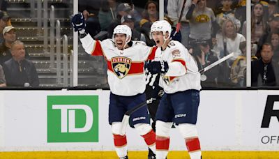 NHL playoffs: Florida Panthers light up Boston Bruins on power play, take 2-1 series lead
