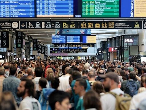 French train disruption to last throughout weekend after Olympic sabotage