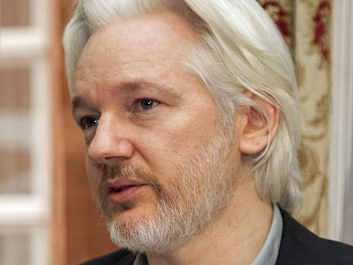 La buena noticia del mes: Assange, al fin libre