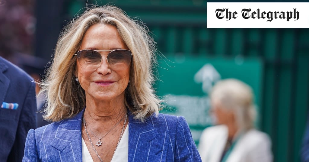 Felicity Kendal ‘proud’ to wear Star of David necklace