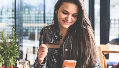 NatWest launches bank account offering free £100 and half-price food