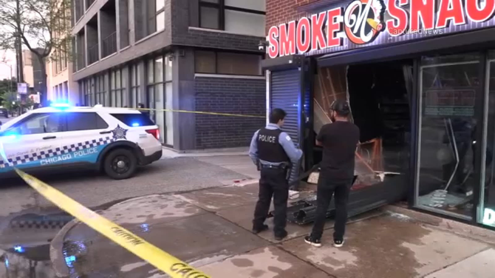 Group crashes SUV into business, takes ATM in Logan Square, Chicago police say