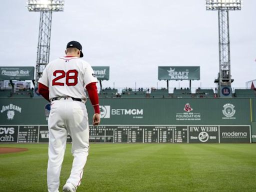 Red Sox starting two first basemen in finale vs. Brewers | Sporting News