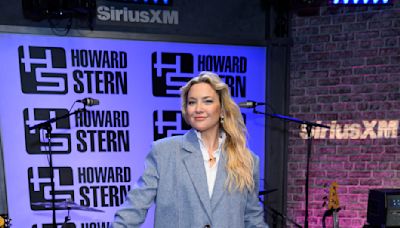 Kate Hudson Claims She Can See Dead People
