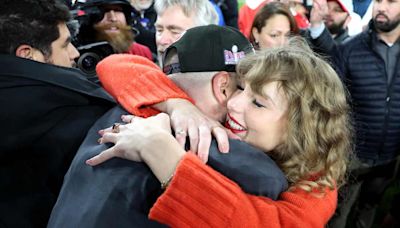 Taylor Swift’s Bodyguard ‘Immediately Relaxed’ After Travis Kelce Sat Next to Her