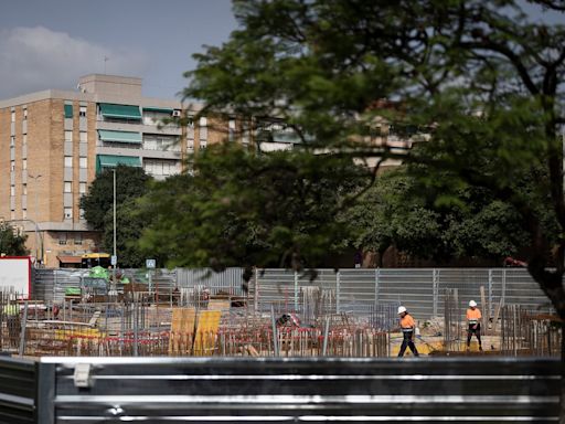 El Área Metropolitana de Barcelona, Neinor y Cevasa comienzan a construir pisos de alquiler barato