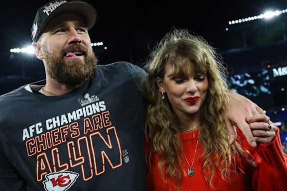 Taylor Swift’s Reaction to Travis Kelce’s 'Grotesquerie' Role Gives Major Insight Into Their Romance