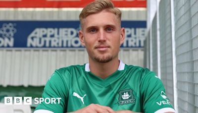 Kornel Szucs: Plymouth Argyle sign defender from Kecskemeti