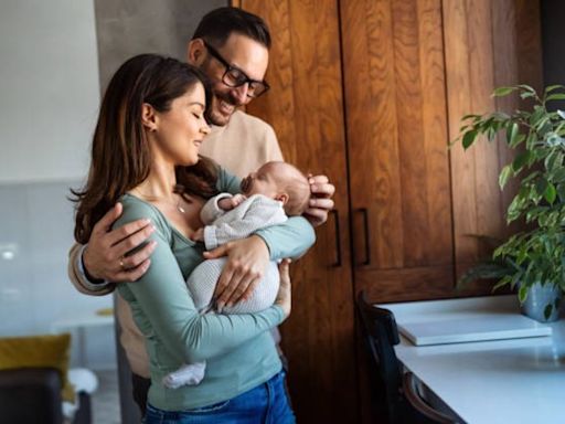 Frases para enviar y felicitar a una madre o padre por el nacimiento de su bebé