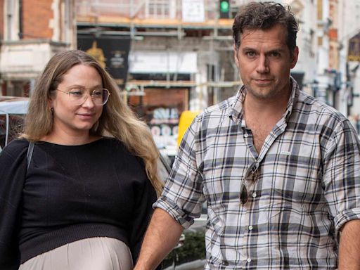 Henry Cavill's Pregnant Girlfriend Natalie Viscuso Shows Off Baby Bump on London Stroll with Actor