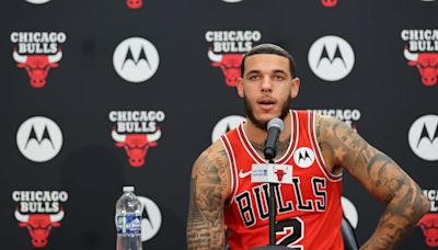 NBA Rumors: Lonzo Ball Picks Up $21.4M Bulls Contract Option amid Knee Injury Rehab