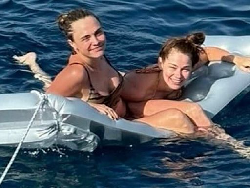 Cara Delevingne puts on a smitten display with girlfriend Minke